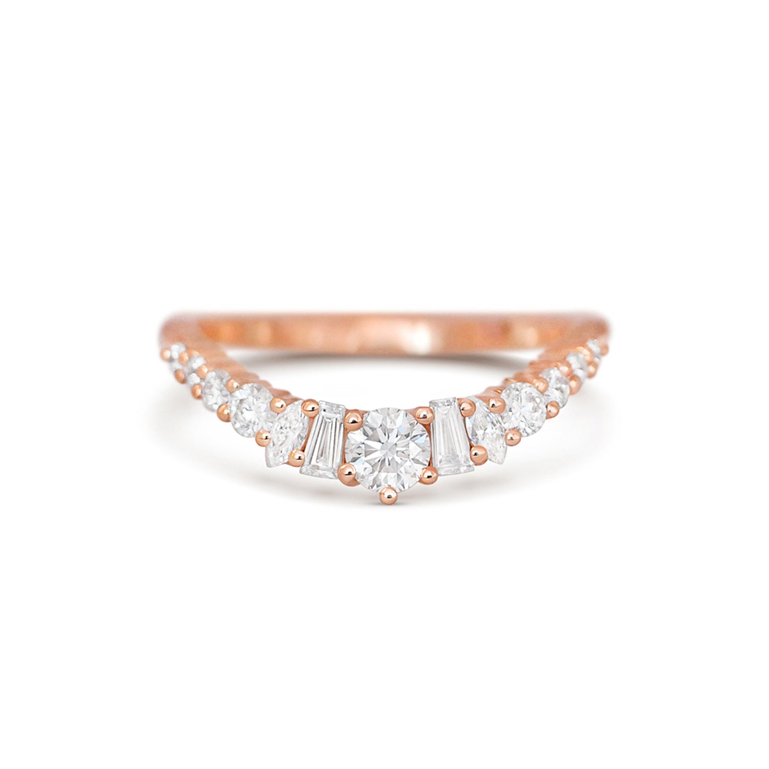 Round Diamond Curved V-Band Ring