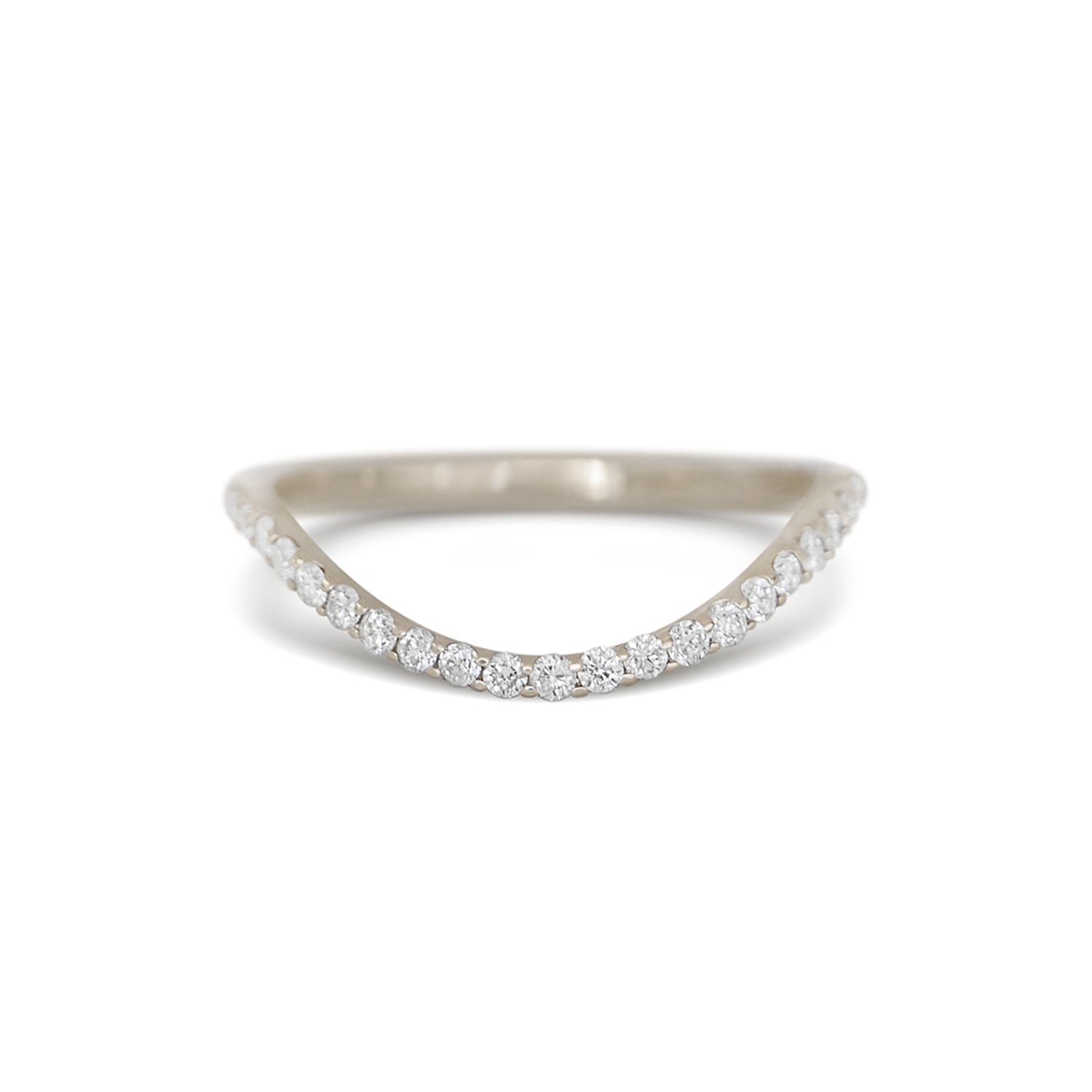 Classic Round Diamond Curved V-Band Ring