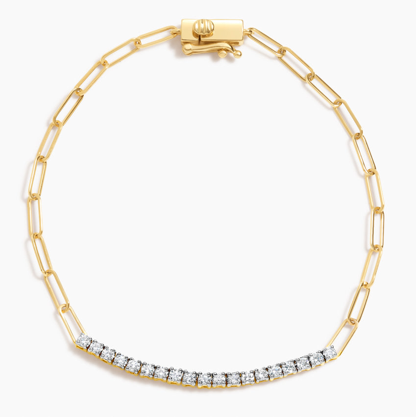 Elegant Gold Chain Bracelet with Diamond Bar Detailing