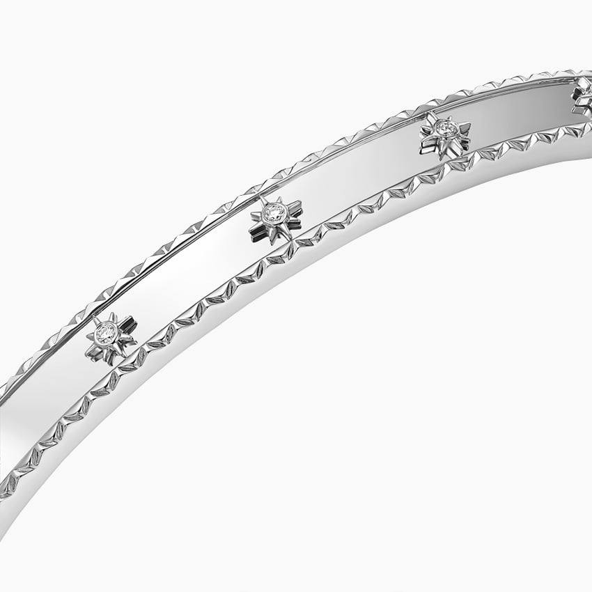 Delicate Star-Pattern Silver Band Ring with Crystal Accents