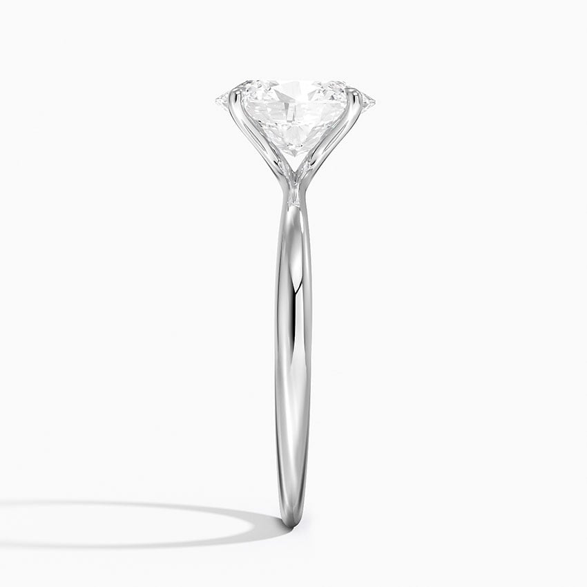Oval Cut Solitaire Ring VENFORA