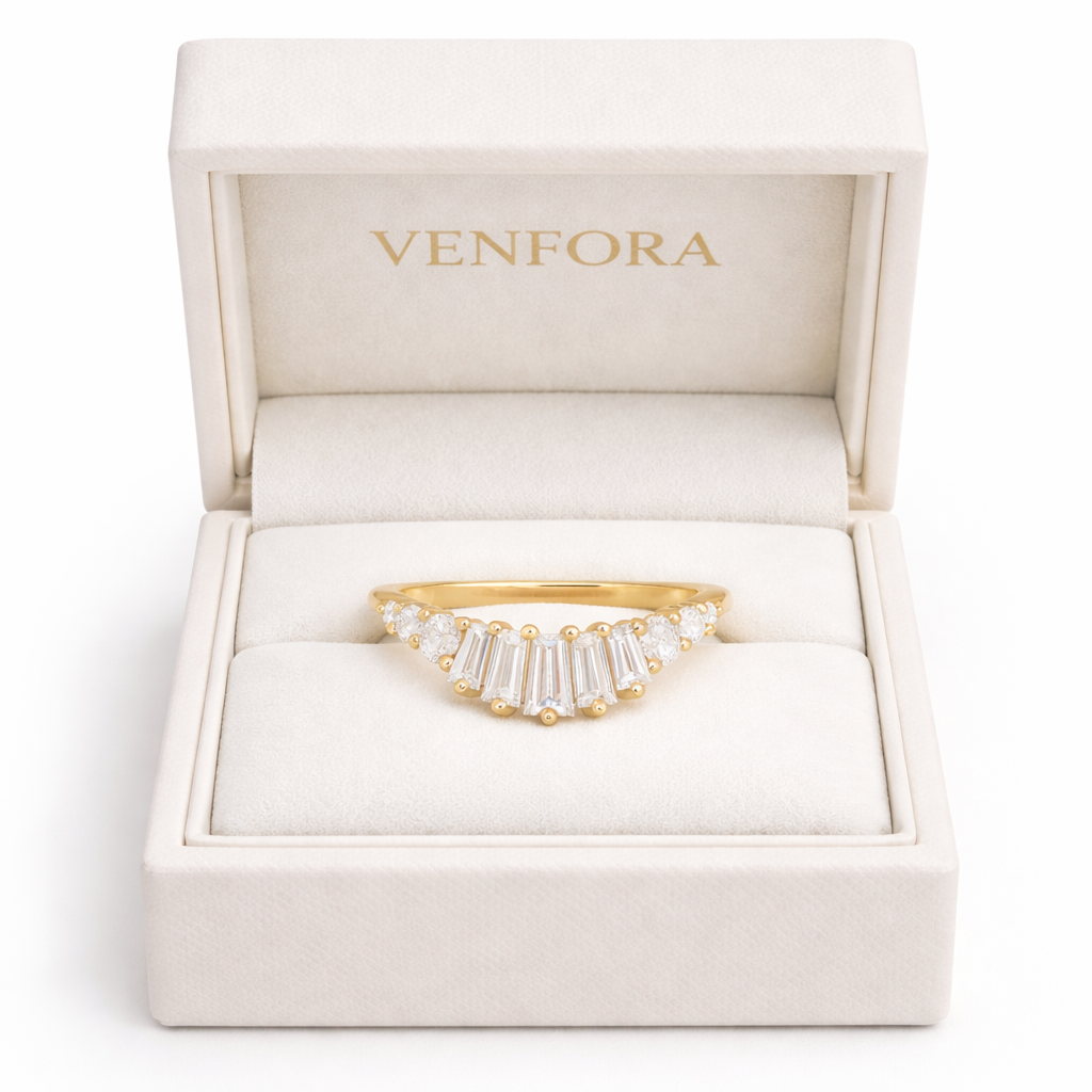 Baguette Diamond Curved V-Band Ring VENFORA